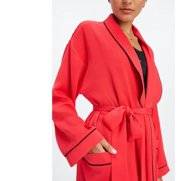 Fabletics Ecosatin Robe - Picture 2 of 13